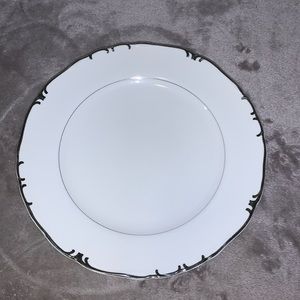 0124 Bristol Baronet 10” Dinner Plate